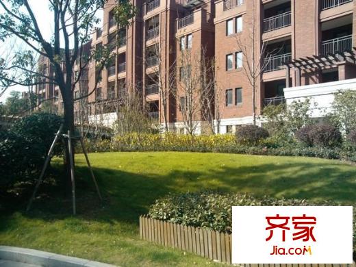 美兰湖中华园外景图