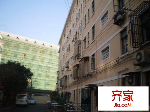 上煉三村外景圖 