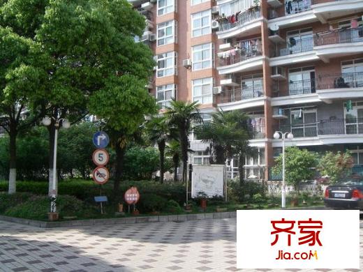 盛逸公寓外景圖 