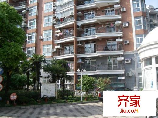 盛逸公寓外景圖 