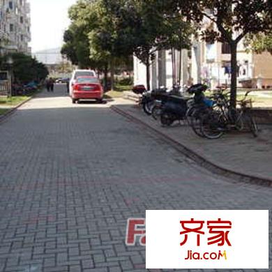恒宇小區(qū)外景圖上海  
