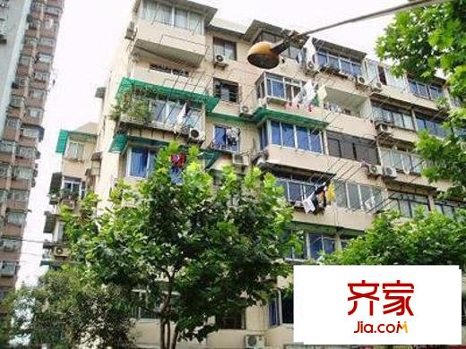港機新村外景圖