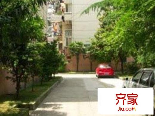 绿园小区外景图
