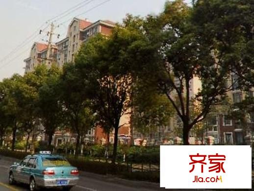 白玉兰花园外景图