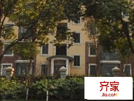 白玉兰花园外景图