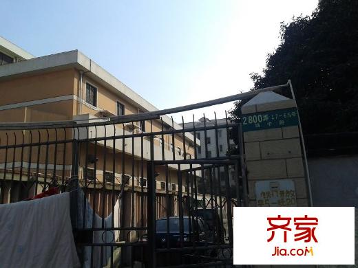 场中路2800弄小区外景图