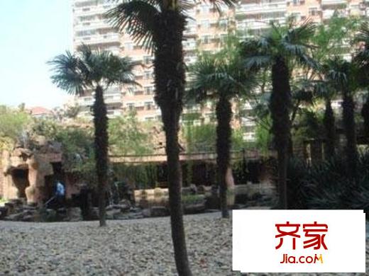 华敏世纪广场外景图