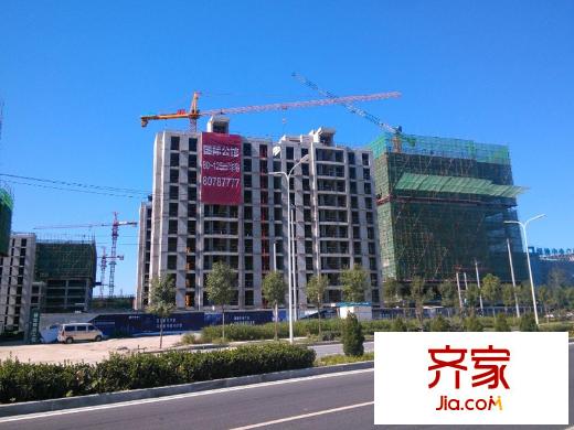 绿地中央广场・云谷10号楼外立面2014.07.21