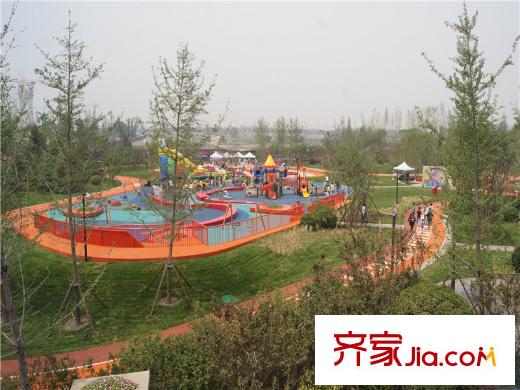 首开万科台湖新城・V公馆周边配套-乐跑公园