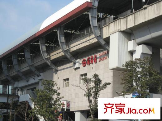 宝华栎庭地铁南翔站