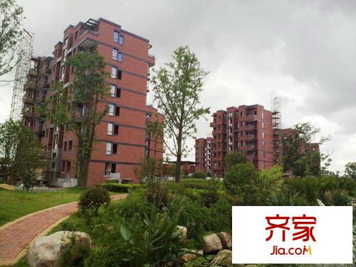 保利维拉家园外景图(2010.9)