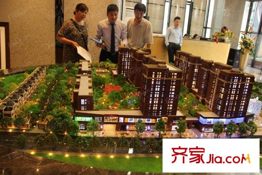 金地世家广场MINI墅周边配套-沙盘