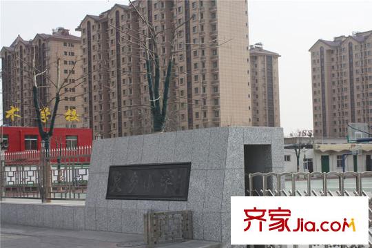 韩建青春平方米周边配套-良乡小学