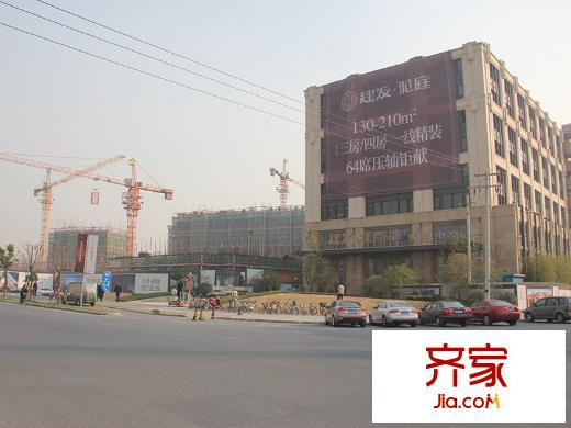 建发珑庭外景图项目北侧(2013-12)