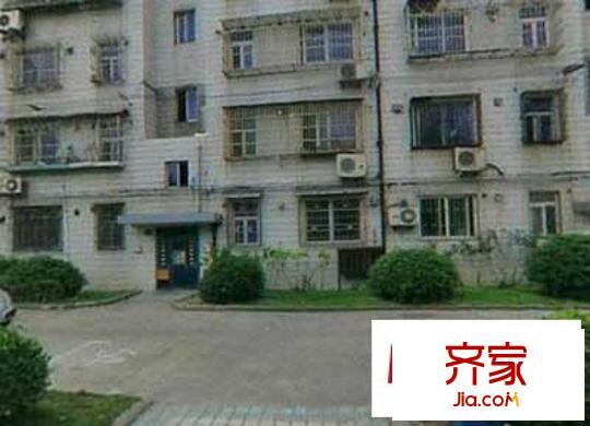 龍臣公寓外景圖