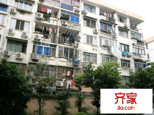 南新三村外景圖 