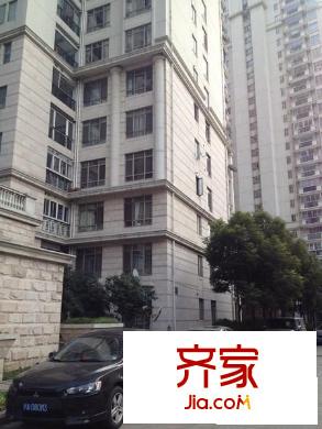 路易凯旋宫外景图