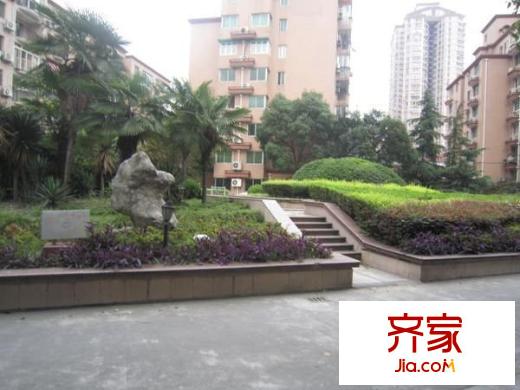 凯旋公寓外景图
