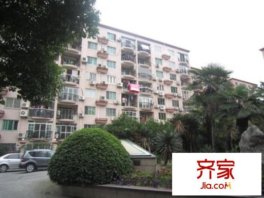 凯旋公寓外景图