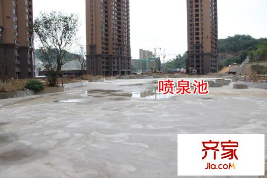 金輝淮安國際住區(qū)門前噴水池（2015-09-24） 