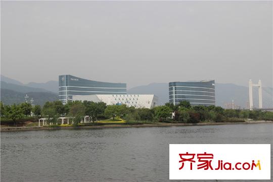 中發(fā)?印象外灘喜來登酒店