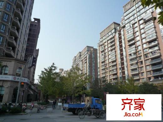 古北国际广场外景图