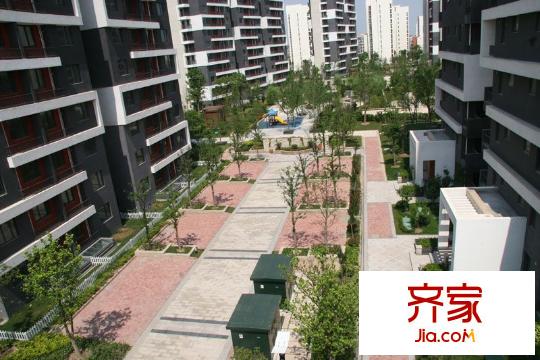 臨港藍色城邦外景圖