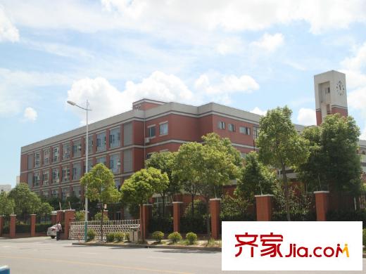 臨港藍色城邦配套圖臨港外國語實驗學(xué)校