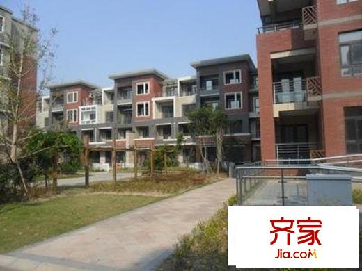 綠地東岸漣城外景圖 