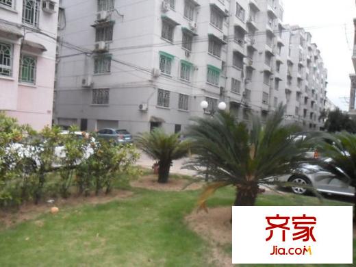 白龍路戒毒所干警單位宿舍外景圖 