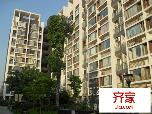 太陽城外景圖 