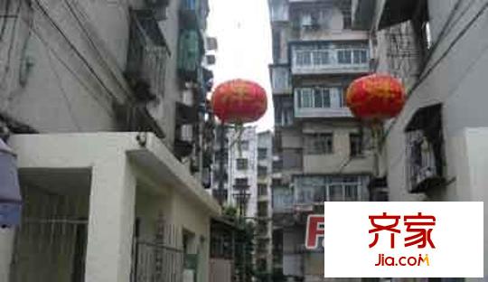 市運(yùn)輸公司官前路單位宿舍外景圖 
