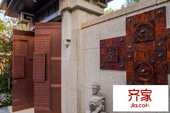 西宸原著入户大门 2015.7
