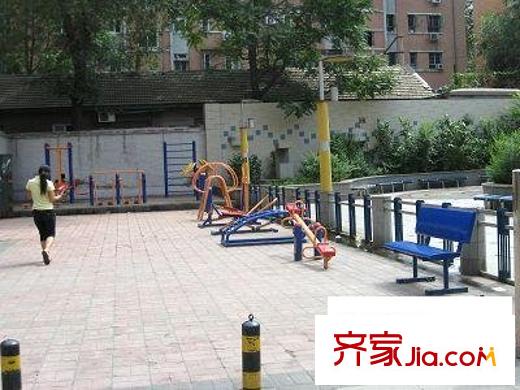 增光路40号院交通图健身设施