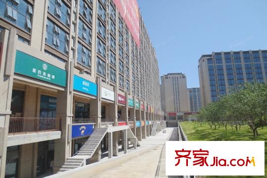 珠江四季悦城周边配套-小区底商2015.8