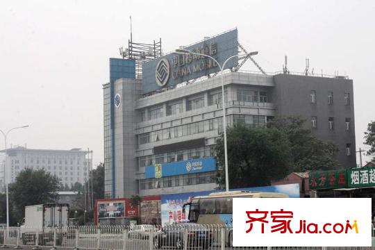 世界侨商中心周边配套-移动营业厅