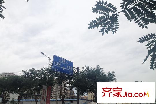 首开熙悦汇周边配套-道路指示牌