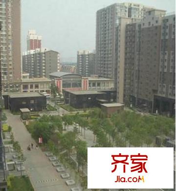 融域外景图