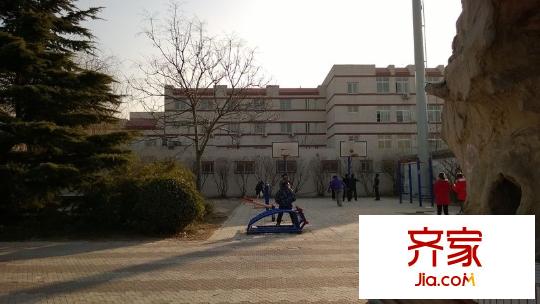双龙南里外景图