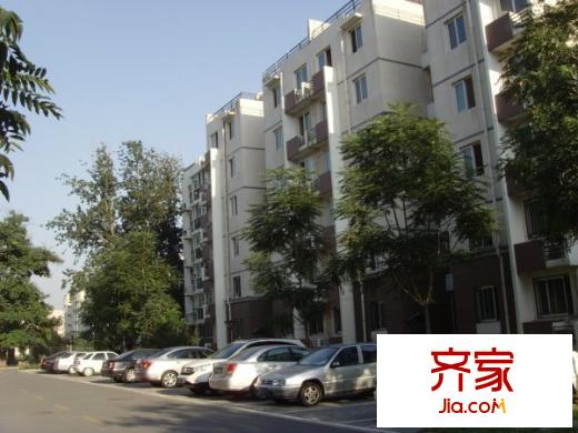 龍回苑外景圖
