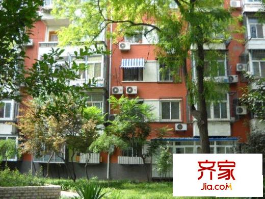 新源里小区外景图绿化图