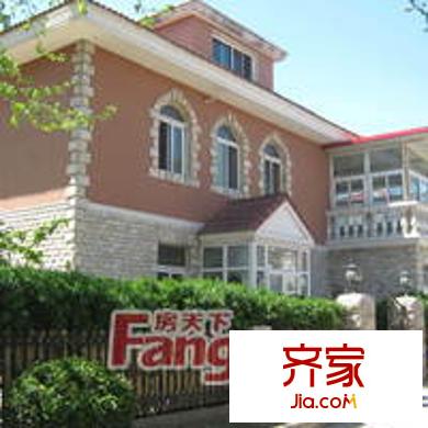 天润别墅外景图