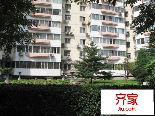 西晴公寓外景图小区