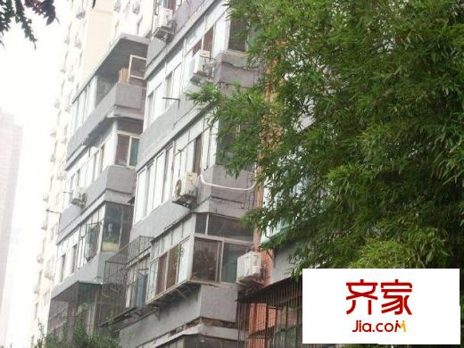 六里屯东里外景图