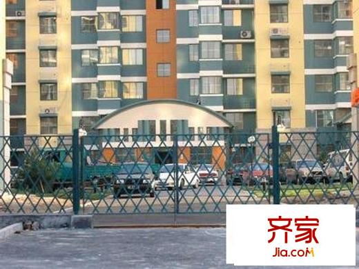 草桥欣园四区外景图小区大门