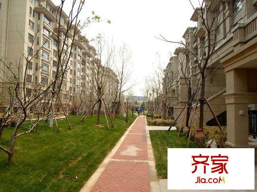 旭辉御府外景图