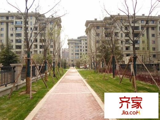 旭辉御府外景图