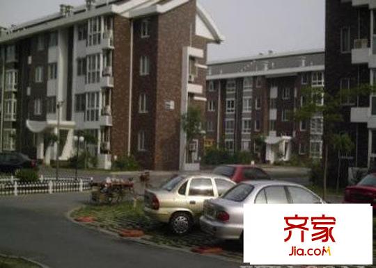 润龙家园外景图