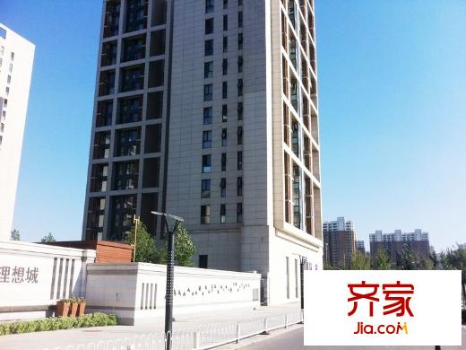 鸿坤理想城外景图