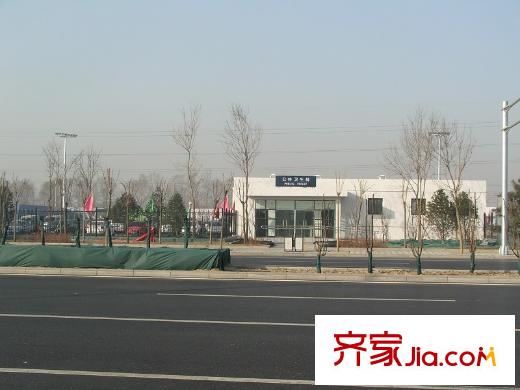 保利春天里周边配套-地铁站